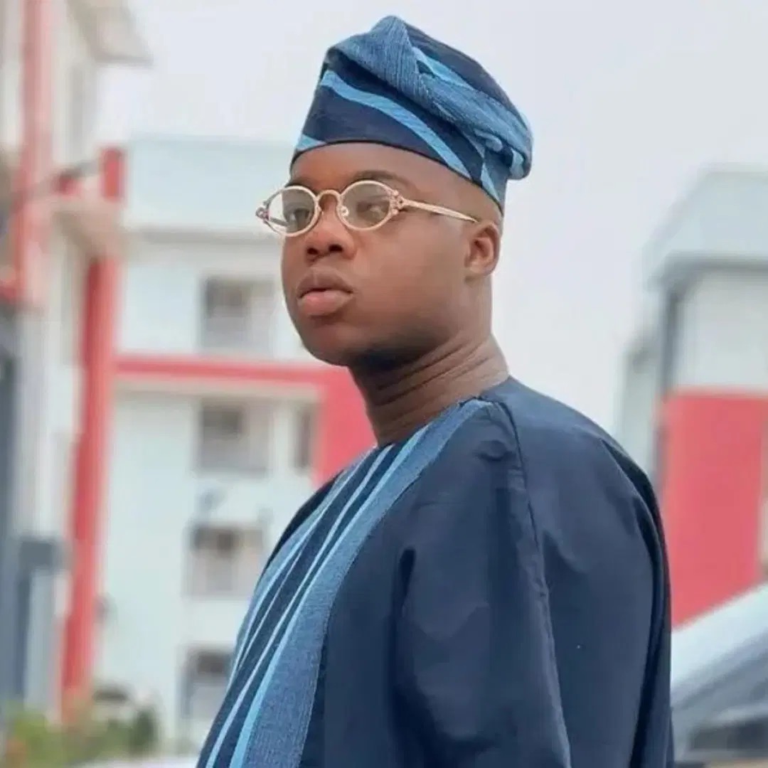 Cute Abiola