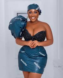 Esther Ekomobong Robert